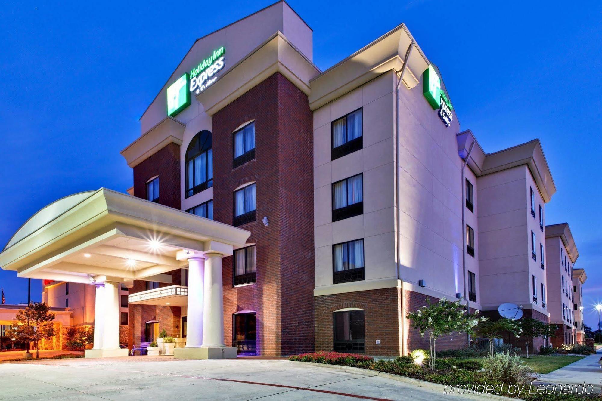 Holiday Inn Express Hotel & Suites Dfw West - Hurst By Ihg Eksteriør billede